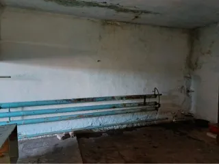 Нежилое здание с земельным участком. Общая площадь здания: 171,2 кв. м, назначение: нежилое, этажность: 1. Адрес расположения: Тюменская область, Сладковский район, д. Рождественка, ул. Центральная, д. 12. Земельный участок общей площадью 253 кв. м, кадастровый номер: 72:14:2001001:66, категория…