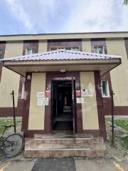 Здание общежития 818,9 кв. м, земельный участок 2112 кв. м, Московская обл., г. Подольск, пр-д Авиаторов, д. 10, 2 этажа, в том числе подземных 0, кадастровый номер 50:55:0010287:29, кадастровый номер 50:55:0010290:17, земли населенных пунктов, под общежитием, ограничения и обременения: ограничения…