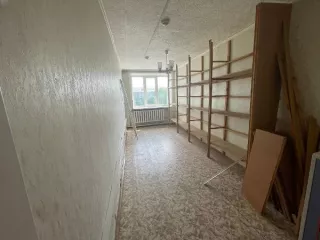 Нежилое помещение, общей площадью 14,3 кв. м, кадастровый номер: 54:06:010120:180, РНФИ П13550022340, расположенное по адресу: Новосибирская область, Здвинский район, с. Здвинск, ул. Карла Маркса, д. 11. Общие сведения об ограничениях и обременениях: Не зарегистрировано. Вид ограничений и…
