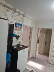 Квартира 61 кв.м. Краснодарский край квартира, общая площадь 61 кв.м., расположенная по адресу: 353451, Краснодарский край, Анапский р-н, г. Анапа, ул. Адмирала Пустошкина, д. 22, стр. 3, кв. 316, кадастровый номер 23:37:1003000:6998 путем направления запроса на электронный адрес torgi@suhanov74.ru
