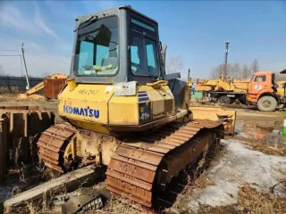 Экскаватор гусеничный Hyundai R300LC-9SH, заводской номер HHKHZ808LE0000183, 2014 года выпуска, госномер 58 УЕ 9248 (63 СВ 9366). Экскаватор гусеничный Hyundai R300LC-9S, заводской номер HHKHZ810LE0001178, 2014 года выпуска, госномер 58 УЕ 9241 (63 СВ 9362). Трактор ДТ-75 ДЕРС2 с бульдозерным…