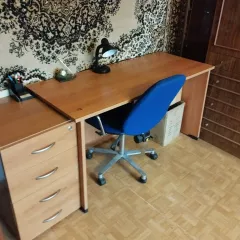 Однокомнатная квартира, Ленинградская область, пгт. Лесогорский, ул. Труда, д. 7, кв. 5, кадастровый номер 47:01:0501002:1122, площадью 37 кв.м. Квартира находится на втором этаже пятиэтажного дома. В квартире есть косметический ремонт, пластиковые окна, застеклен балкон, все коммуникации работают…
