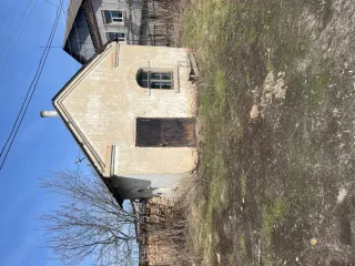 Нежилое здание 809.3 кв.м Ульяновская область, Инзенский район, город Инза, улица Алашеева, дом 1. Здание ремонтно-механической мастерской с кадастровым номером 73:04:030132:574.