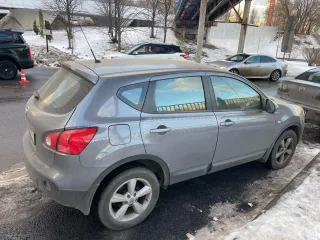 Nissan Qashqai 2.0 Tekna 2008 Транспортное средство – автомобиль NISSAN QASHQAI 2.0 TEKNA PACK, год изготовления: 2008, VIN: SJNFBNJ10U1248417, цвет: серый, мощность двигателя: 141 л. с., 104 кВт, местонахождение: Москва.