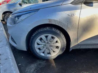 Hyundai Solaris 2019, легковой автомобиль, марка: Hyundai, модель: Solaris, год изготовления: 2019, цвет: серебристый, VIN: Z94K241CBLR170158, г/н: В358ТВ716, мощность двигателя, л. с. (кВт): 123, рабочий объем двигателя, куб. см: 1591. Имущество находится в залоге у АО "Экспобанк" (ИНН 7708397772…