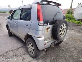 Daihatsu Terios Kid 1998 года, 64 лс, 285000 км, полный привод, АКПП. Пробег уточнять при осмотре. Кузов J111G001800.