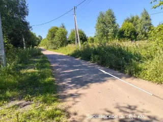 Земельный участок 733 кв.м, Москва, Вороново, с. Сальково. Адресный ориентир: город Москва, внутригородская территория муниципальный округ Вороново, село Сальково, земельный участок 36А, кадастровый номер 77:22:0030601:504. Основной вид разрешенного использования: 1.5. Площадь 733 кв.м.