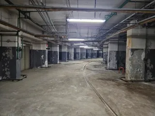 Нежилое помещение 27 кв. м, Москва, Ленинградское шоссе, д. 124, корп. 3, машино-место 20 (Подвал № 0). Кадастровый номер: 77:09:0001006:7019. Общая площадь: 27 кв. м.