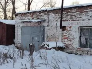 Хозяйственный блок 37,8 кв. м. Местонахождение: Хабаровский край, Хабаровский район, село Калинка, улица Энергетиков, дом 11. Кадастровый номер 27:17:0301301:251. Количество этажей: 1. Материалы наружных стен здания: кирпичные. Общая площадь: 37,8 кв. м. Назначение здания: хозяйственный блок…