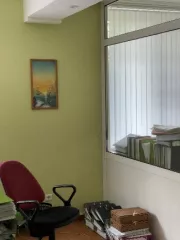 Помещение жилое, площадью 92,3 кв.м. Кадастровый номер 74:33:0129006:2908. Адрес: Челябинская область, г. Магнитогорск, ул. Набережная, дом 16, кв. 141. Ознакомление с имуществом и документами по согласованию в рабочее время (тел. 89126997237; Gorkushenko_66@mail.ru).