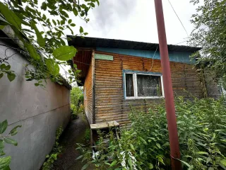 Жилой дом 99,5 кв.м с кадастровым номером 86:13:0101006:356 и земельный участок общей площадью 730 +/- 9,46 кв.м с кадастровым номером 86:13:0101006:85, расположенные по адресу: Ханты-Мансийский автономный округ - Югра, городской округ Нягань, город Нягань, улица Комарова, дом 37А. Ограничения прав…