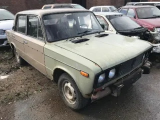 Продаются автомобили: Nissan Teana 2.3 Premium 2007 года, VIN JN1BAUJ31U0304166, госномер Р740СТ154, документы и ключи в наличии. ВАЗ 21110 2000 года, госномер А589ВТ154, VIN XTA211100Y0031669, документы и ключи в наличии. ВАЗ 21063 1989 года, VIN XTA210630K2166323, без госномера, документы и ключи…