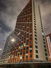 Квартира (помещение) 46,5 кв.м, г. Москва, ул. Вертолётчиков, д. 2, к. 2, кв. 283, кадастровый номер: 77:16:0010105:32203, назначение объекта недвижимости: жилое, площадь: 46,5 кв.м., 1 комн., принадлежащая на праве общей долевой собственности (1/2 доли в праве: 77:16:0010105:32203-77/072/2022-5) и…
