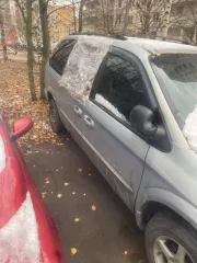 Легковой автомобиль, марка: Chrysler, модель: Town & Country, год изготовления: 2001, цвет: светло-голубой, VIN: 2C8GP44G71R184674, ПТС: 77 ТС 256000, г/н: С502СХ199, изготовитель (страна): Канада, модель двигателя: Н/У, тип двигателя: бензиновый, двигатель №: Н/У, мощность двигателя, л. с. (кВт)…