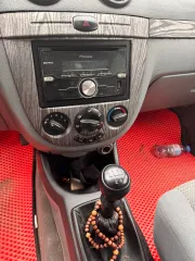 легковой автомобиль CHEVROLET Lacetti 2008 г.в., VIN номер XUUNF487J80019274 Местоположение автомобиля: г. Вологда. Записаться на просмотр, а также ознакомиться с документацией, относящейся к предмету продажи, можно по адресу электронной почты: carava.e@ya.ru.