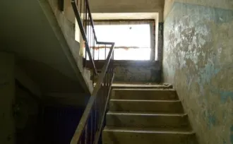 Недвижимое имущество: Сооружение, 24:12:0380107:501, Нежилое (сооружение), склад временного содержания, Красноярский край, Енисейский район, с. Верхнепашино, ул. Советская, 1В/8, 641 кв. м; Здание, 24:12:0380107:512, Нежилое, 663148, Россия, Красноярский край. Енисейский район, с. Верхнепашино, ул…