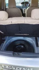 Toyota Vitz 2009, VIN/номер кузова: ksp905144337, год изготовления: 2009, государственный номер: В369КА01. Имущество обременено залогом - АО "ТБанк".