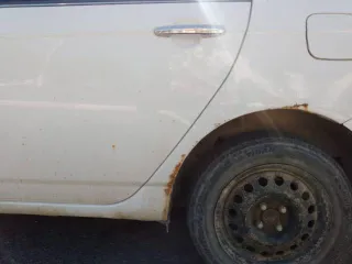 Легковой автомобиль, марка: Lifan, модель: 214813, год изготовления: 2011, цвет: Белый, VIN: X9W214813B0017361. Авто на ходу, требуется замена вентилятора, машина греется, имеются сколы и ржавчина по кузову, трещина на бампере.