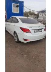 HYUNDAI модель SOLARIS, 2015 года выпуска, VIN: Z94CU41DBFR45427 Автомобиль в рабочем состоянии.