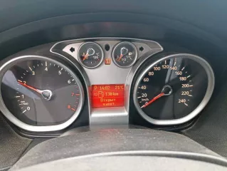 Ford Focus, 2008 г.в., VIN: WF0НХХWРDН8L73841, гос. рег. знак: К085РА40, модель двигателя: SHDA, двигатель: 8L73841, рабочий объем: 1596 см³, мощность: 74 кВт / 101 л.с., цвет кузова: серо-голубой, разрешенная масса: 1835 кг, масса без нагрузки: 1286 кг, СТС 40ТК704272, ПТС 77 УА 539793.