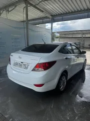 Hyundai Solaris 2012 года, 107 л.с., пробег 232 290 км. Автомобиль Hyundai Solaris, 2012 года выпуска, идентификационный номер VIN: Z94CT41CACR097682, регистрационный знак А567ВЕ193. Техническое состояние транспортного средства: машина в нормальном состоянии. По кузову есть ржавчина незначительная…