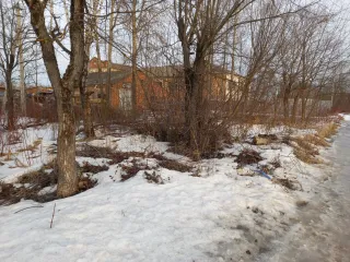 Земельный участок 387 кв.м Вологодская обл, площадь 387 +/- 7 кв.м., назначение: Земельный участок, адрес: Россия, обл Вологодская, г Сокол, ул Фрунзе, дом 23, кадастровый номер: 35:26:0201015:4 Находится в долевой собственности, размер доли: 1/2