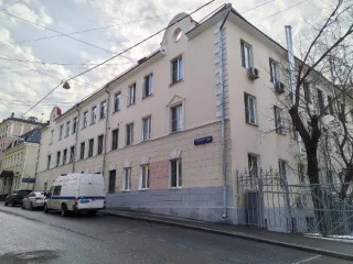 Жилое помещение 40,6 кв. м, Москва, пер. Печатников, д. 10, кв. 17, общая площадь 40,6 кв. м, этаж 2, кадастровый номер 77:01:0001091:1717.