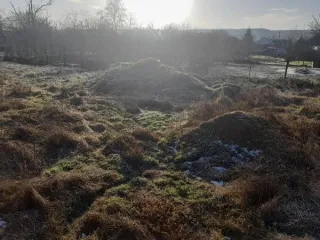 Земельный участок, площадь 798 +/- 10 кв.м, кадастровый номер 26:07:040201:99,  адрес: Ставропольский край, Грачевский район, с. СТАРОМАРЬЕВКА, ул. Вишневая, 7. Заложенное имущество должника Кустовой О.В.: земельный участок, категория земель: земли населенных пунктов, виды разрешенного…