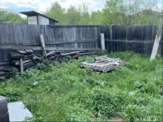 Земельный участок 1050 кв.м и жилой дом 17.6 кв.м, с. Еловое, Красноярский край Земельный участок, площадь 1050 кв.м., адрес (местонахождение): Россия, Красноярский край, Емельяновский р-н, село Еловое, ул. Набережная, дом 1-2, кадастровый (условный) номер: 24:50:0100174:1018 (Общая долевая…