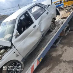 Автомобиль ВАЗ-21102, 2004 г., VIN: XTA21102040767489, г/н У475ТМ43 (фактически отсутствует), цвет – серебристый, задняя правая фара разбита, багажник открыт, правая передняя фара разбита, правая передняя и задняя двери разбиты, отсутствует стекло на дверях, капот автомобиля не закрыт полностью…