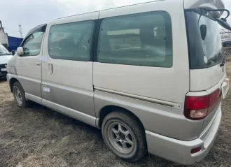 Легковой автомобиль TOYOTA Hiace Regius, 1999г.в., г/н М760НУ124, VIN отсутствует, номер кузова RCH470019169, номер двигателя 2190664, цвет белый/серый. Начальная цена продажи 925 000 руб. Задаток 138800 руб. Легковой автомобиль TOYOTA Hiace Regius, 1999г.в., г/н М760НУ124, VIN отсутствует, номер…