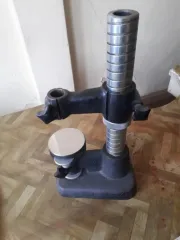 Б/у пресса механические ЭКП-5М. Пресса б/у разукомплектованы: механический однокривошпиндельный-1шт. однокривошпиндельный К-20-1шт. Электроклепальный ЭКП-5М-1шт. (уличное хранение).