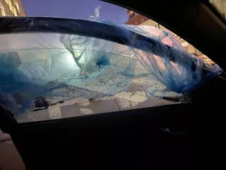 автомобиль opel astra 2004 г.в. марка, модель – opel astra  цвет – темно зеленый  идентификационный номер  vin  – w0l0ahl4855064661  год изготовления – 2004, кузов № w0l0ahl4855064661  шасси  рама  № отсутствует  паспорт транспортного средства – серия 39оа № 476058