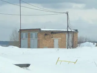 Недвижимое имущество: Сооружение, 24:12:0380107:501, Нежилое (сооружение), склад временного содержания, Красноярский край, Енисейский район, с. Верхнепашино, ул. Советская, 1В/8, 641 кв. м; Здание, 24:12:0380107:512, Нежилое, 663148, Россия, Красноярский край. Енисейский район, с. Верхнепашино, ул…