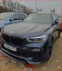 BMW X5, 2018 года, 399 лс, полный привод, АКПП, VIN: WBACV010X0LK53870. Автомобиль находится на хранении залогового кредитора АО "ОТП Банк", информация о техническом состоянии автомобиля у фин. управляющего должника отсутствует. Ключи и документы на транспортное средство отсутствуют.