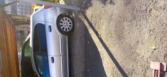 Nissan Almera 1.8 Luxury 2004 г.в., VIN: SJNFBAN16U0519133. Цвет: серебристый, ПТС: 15 OM 440176, госномер: C482CH15. Модель двигателя: 351857Q, мощность: 116 л.с. (85.3 кВт), объем: 1769 см³. Кузов: SJNFBAN16U0519133. Максимальная масса: 1735 кг, масса без нагрузки: 1245 кг.