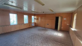Комплекс имущества, Белгородская область, Чернянский р-н, п. Чернянка, ул. 20 Годовщины Октября, 26, 189.7 кв.м. Адрес: Белгородская область, р-н Чернянский, п. Чернянка, ул. 20 Годовщина Октября, 26 (д. 26): 1. ЗУ Пл.: 127 +/- 4 кв.м. КН 31:08:1703010:532 Категория земель: ЗНП ВРИ: Социальное…