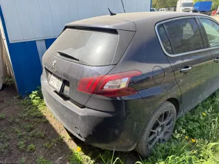Peugeot 308, 2015. Автомобиль марки PEUGEOT модель 308, 2015 года выпуска, VIN VF3LPHNYWFS117762. Ознакомление с документацией и имуществом осуществляется за свой счет в течение срока приема заявок по адресу ОТ и по месту нахождения имущества (контакт для осмотра 8 924 237 78 78) в рабочие дни с…