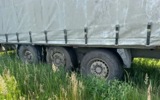 Полуприцеп KRONE SD, VIN WKESD000000401795, гос.номер АМ6440 73, цвет черный, 2008 г.в.