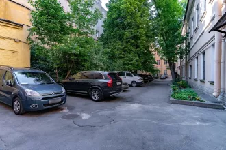 Квартира, общей площадью: 50,70 кв. м., кадастровый номер: 78:32:0001007:2488
Расположенная по адресу: г. Санкт-Петербург, ул. Галерная, д. 41, литера А, кв. 28,