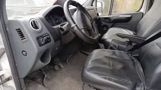 ГАЗ-A22R35 грузовой с бортовой платформой, 2019 года, VIN X96A22R35K2753569, гос. номер Р915НЕ142, кузов № A22R22K0102076, цвет белый, мощность двигателя 106,8 л.с., тип двигателя бензиновый, рабочий объем двигателя 2690 куб.см., с комплектом запасных колес, бывший в употреблении