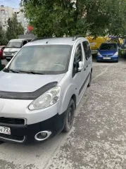 ГАЗ 2752, 2011. Автомобиль марки ГАЗ модель 2752. Год выпуска: 2011. VIN-номер X96275200B0694531. Адрес места осмотра: Тюменская область, с. Абатское, ул. Нефтяников, д. 9, кв. 8. Согласование времени ознакомления (осмотра) с имуществом и документацией обязательно. Осмотр имущества проводится по…