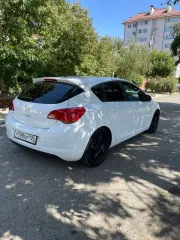 Opel Astra 2012, VIN W0LPD6DD2CG133890, цвет Белый, государственный номерной знак Р598ОР126, Шасси (рама) № ОТСУТСТВУЕТ, СТС 99 85 №087772. Ознакомиться с имуществом можно по предварительной договоренности с конкурсным управляющим по эл. почте: au.garkavenko@gmail.com