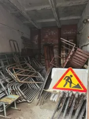 Гараж 19,4 кв. м, Челябинская область. Нежилое помещение - гараж общей площадью 19,4 кв.м., с кадастровым номером 74:16:1305003:56, по адресу: Челябинская область, р-н Нязепетровский, г. Нязепетровск, ул. Свердлова, д.6 б, бокс 6. Общая площадь: 19.4. Кадастровый номер: 74:16:1305003:56.