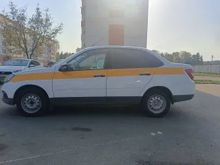 Toyota Camry 2018 года выпуска.