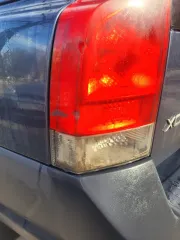 Volvo XC70 2005 года выпуска, цвет синий темный. VIN: YV1SZ595761214977, ПТС: 77 ТН 376979, государственный номер Т335АА777. Страна изготовитель Швеция. Модель двигателя B5254T, бензиновый, номер двигателя 3766793, мощность 209 л.с. (154 кВт), объем 2521 см³. Кузов YV1SZ595761214977. Экологический…