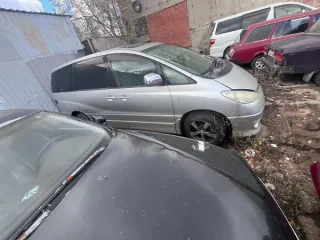 Toyota Estima 2005 года выпуска, кузов ACR40-0087302, двигатель 2AZ 1887770, цвет серый. Реализация как годные остатки. Царапины, потертости, сколы, трещины, вмятины, ржавчина. Поверхностные и внутренние загрязнения. Ключ в наличии. Имущество продается в том виде, в каком оно есть. В случае продажи…