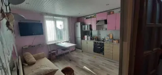Квартира 37,8 кв.м, Мурманская область. Квартира в Мурманске, 37,8 кв.м, 2 комн. Квартира, площадью: 37,8 кв.м., с кадастровым номером: 51:20:0002129:1840, расположенная по адресу: Российская Федерация, Мурманская область, г.о. город Мурманск, г Мурманск, пр-кт Кольский, д. 8, кв. 809. Является…