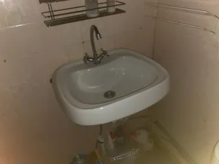 Земельный участок 460 м² и жилой дом 51,7 м², пер. Строителей, д. 29, Тамбовская обл. <p>– Земельный участок, Адрес Тамбовская обл., Тамбовский р-н, п. совхоза "Комсомолец", пер. Строителей, д. 29, 460 м?, кад. № 68:20:1201005:119, категория/ВРИ – ЗНП/ЛПХ, право собственности ; – Жилой дом, Адрес…