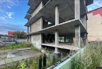 Объект незавершенного строительства с кадастровым номером 86:20:0000058:3922 по адресу: Ханты-Мансийский автономный округ - Югра, г Нефтеюганск, мкр 3-й, уч 14/1 с правом аренды земельного участка с кадастровым номером 86:20:0000058:3631 по адресу: Ханты-Мансийский автономный округ - Югра, г…